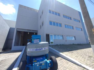 Centro Empresarial Raposo Tavares